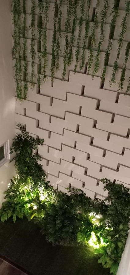 Peta Hostel Бандунг Экстерьер фото
