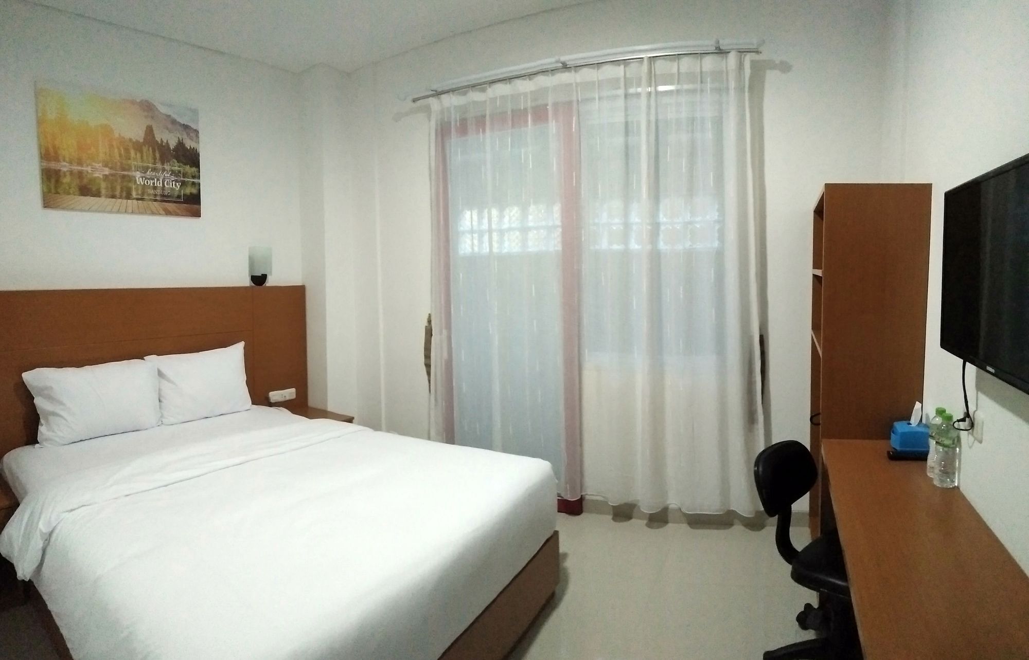 Peta Hostel Бандунг Экстерьер фото